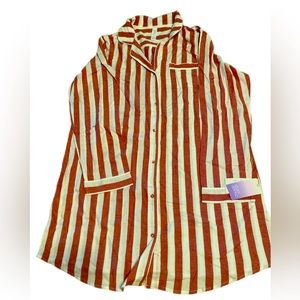 Stars Above Women’s striped night dress, size  XL, red and white striped